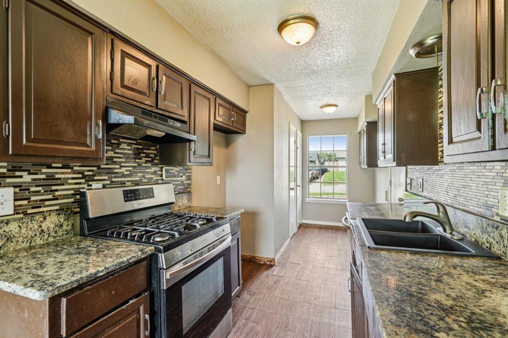 1634 EVERGREEN Drive