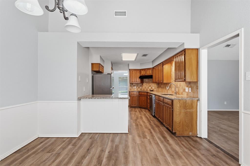 5353 Lynda Court