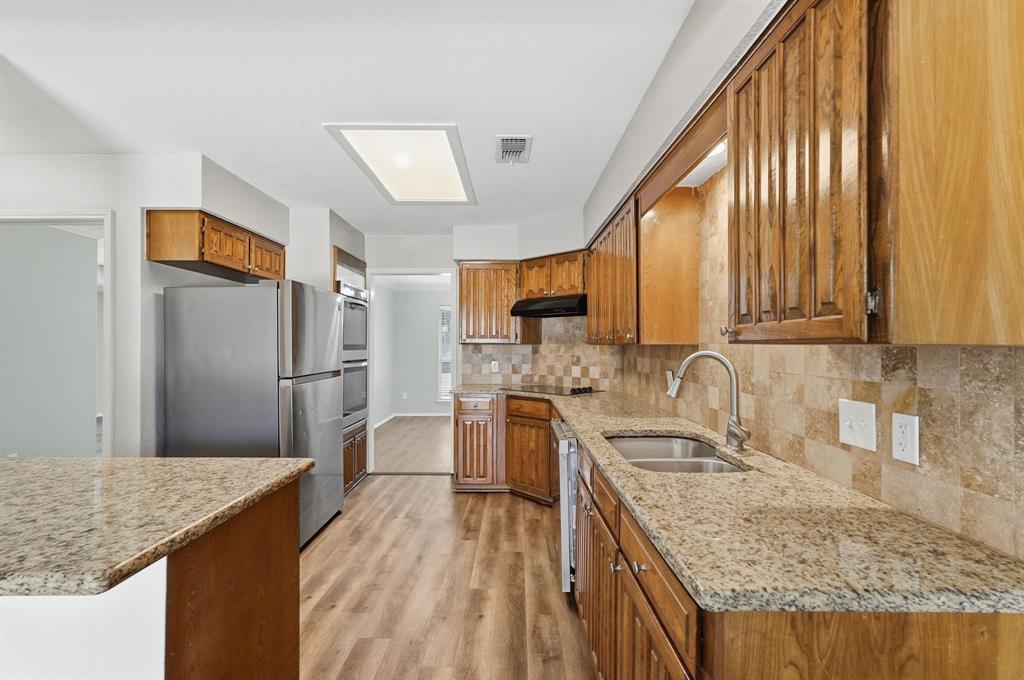 5353 Lynda Court
