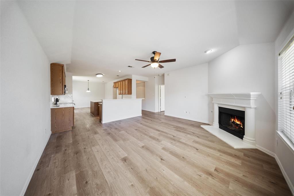 Country Lakes North - Residential