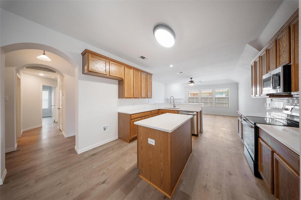 Country Lakes North - Residential