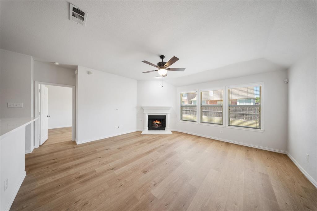 Country Lakes North - Residential