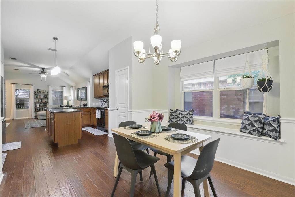 Fort Worth, Texas 76244, United States, 4 Bedrooms Bedrooms, ,3 BathroomsBathrooms,Residential,Pending,126175