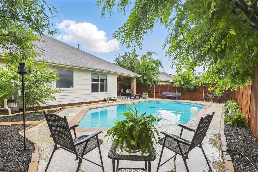 12120 Macaroon Lane