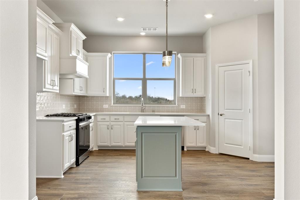 8517 Del Rio Trail
