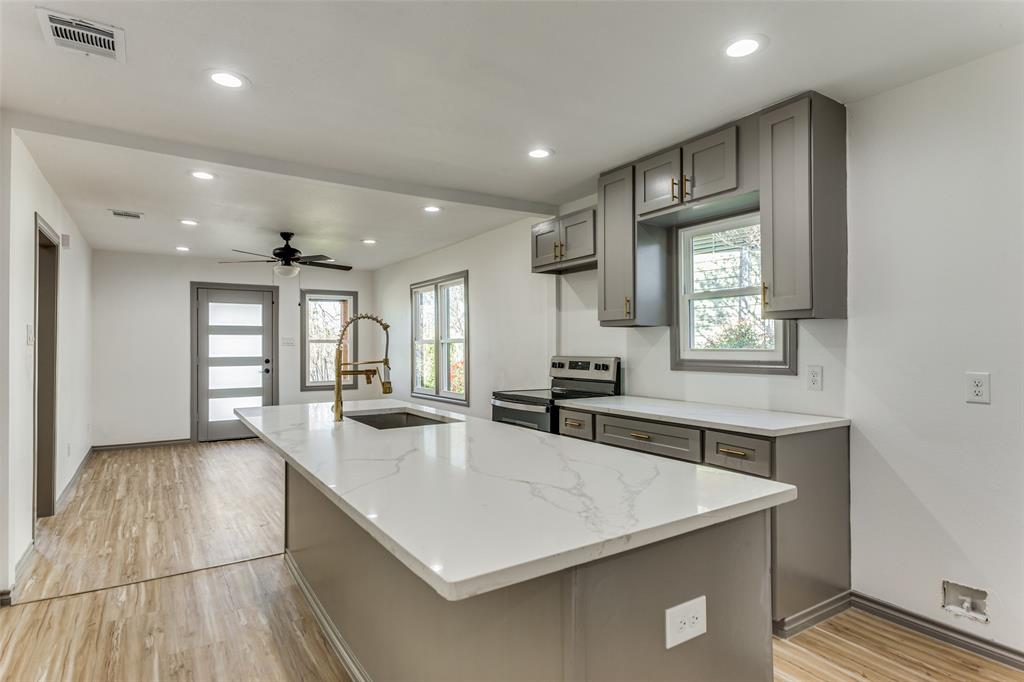 Chamberlain Arlington Heights 2nd - Residential