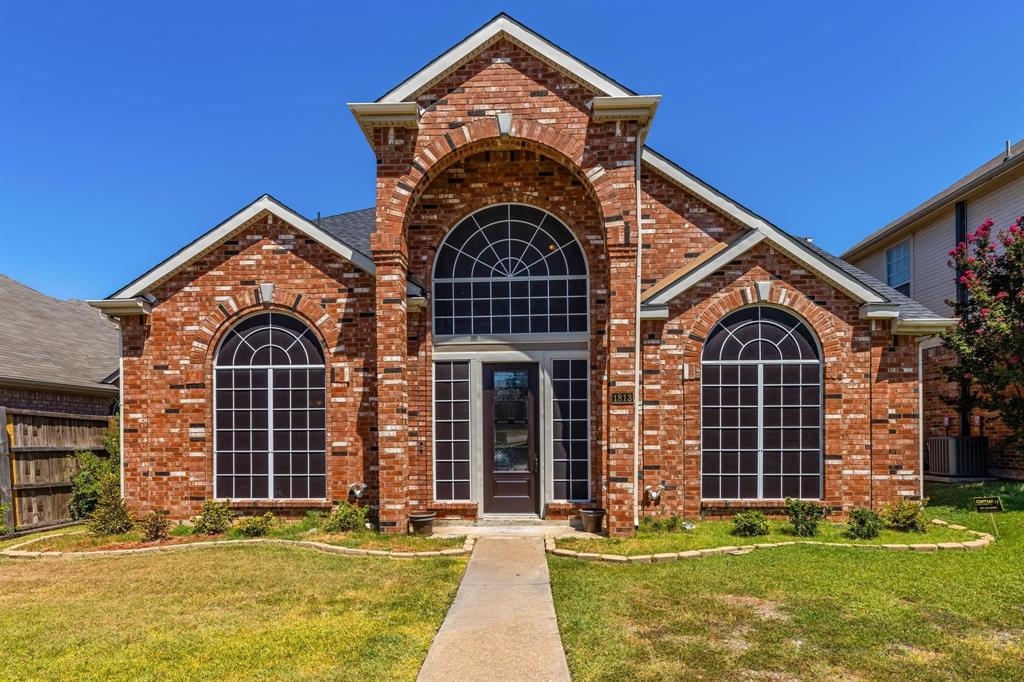 1813 Dew Valley Drive