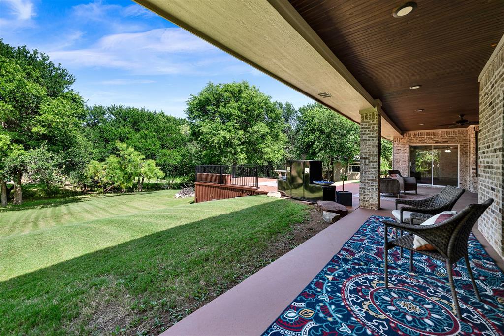 6413 Shoreline Drive