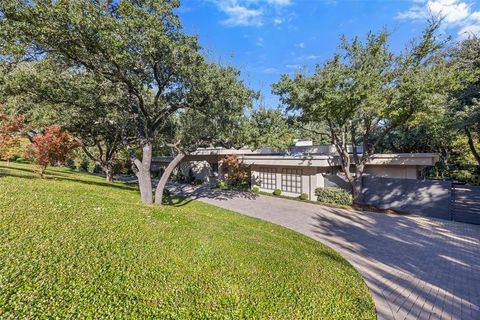 A home in Westover Hills