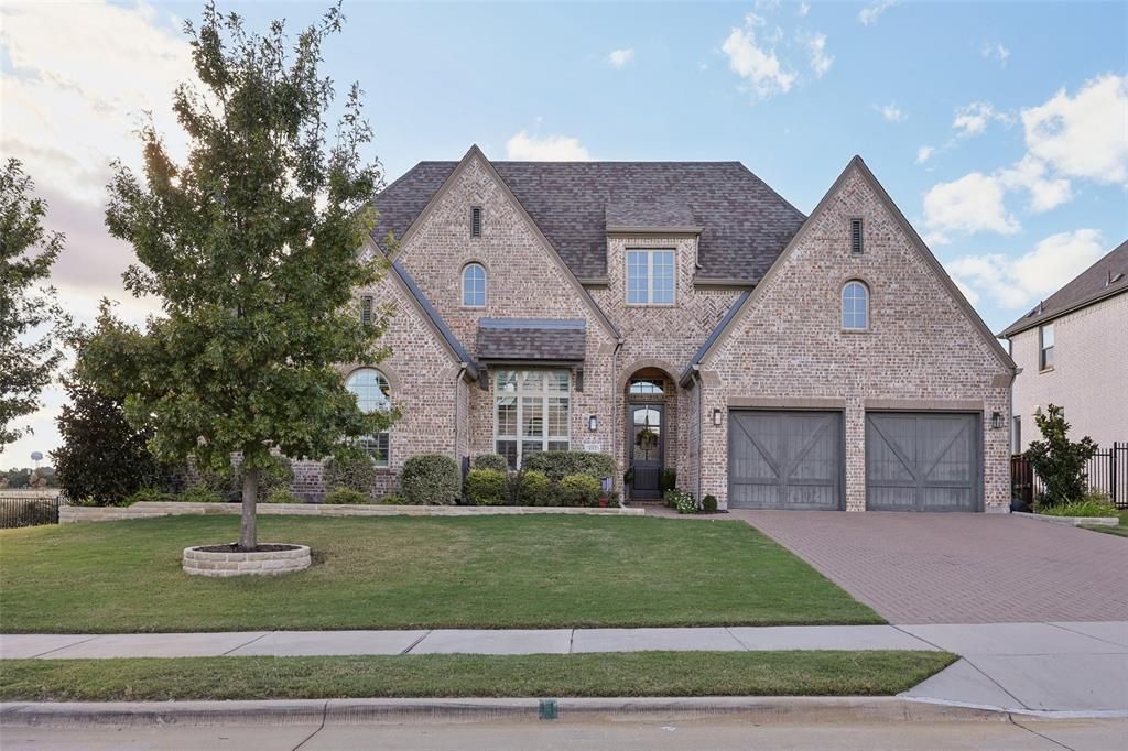 Photo of 451 Morgan Lane, Prosper, TX 75078 (MLS # 21132330)