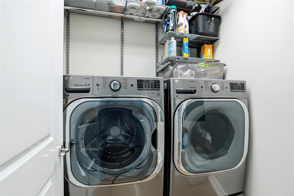 Tower Residential II Condo - Residential