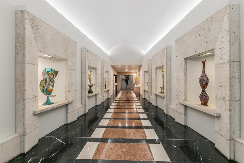 Tower Residential II Condo - Residential