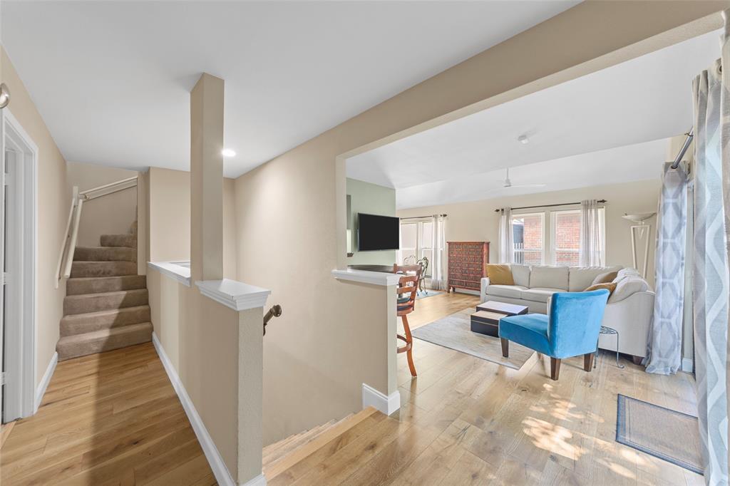 Prescott Condo 4215 Association - Residential