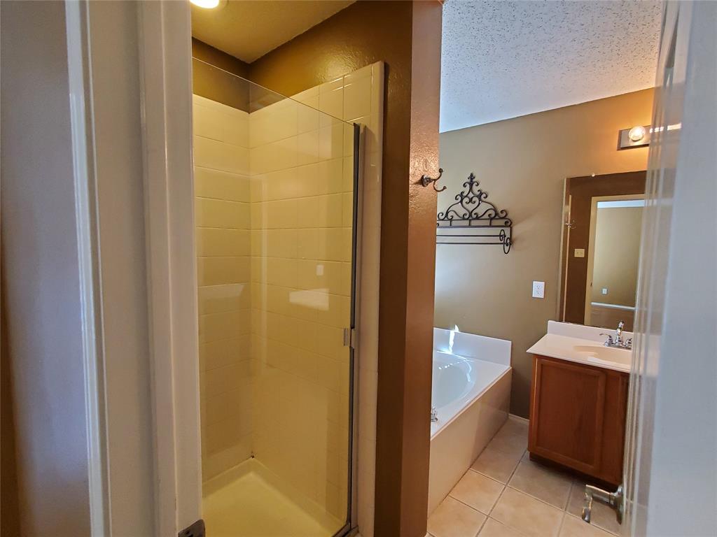 Eagles Nest At Westridge Ph 1-B - Residential Lease