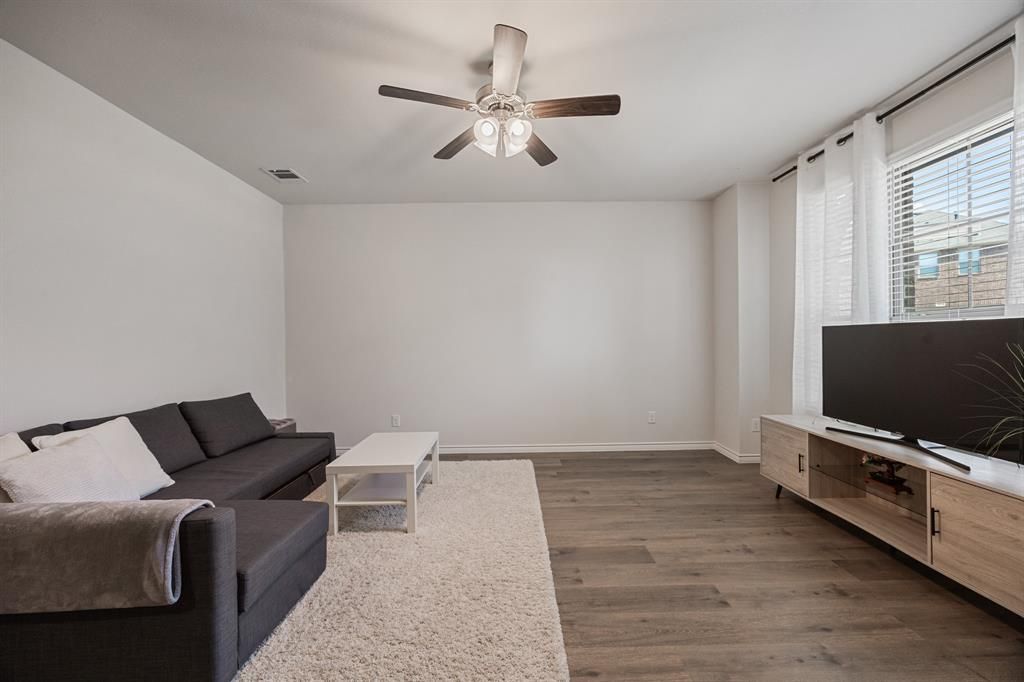 Photo of 2016 Saddle Way, Mesquite, TX 75149 (MLS # 21224780)