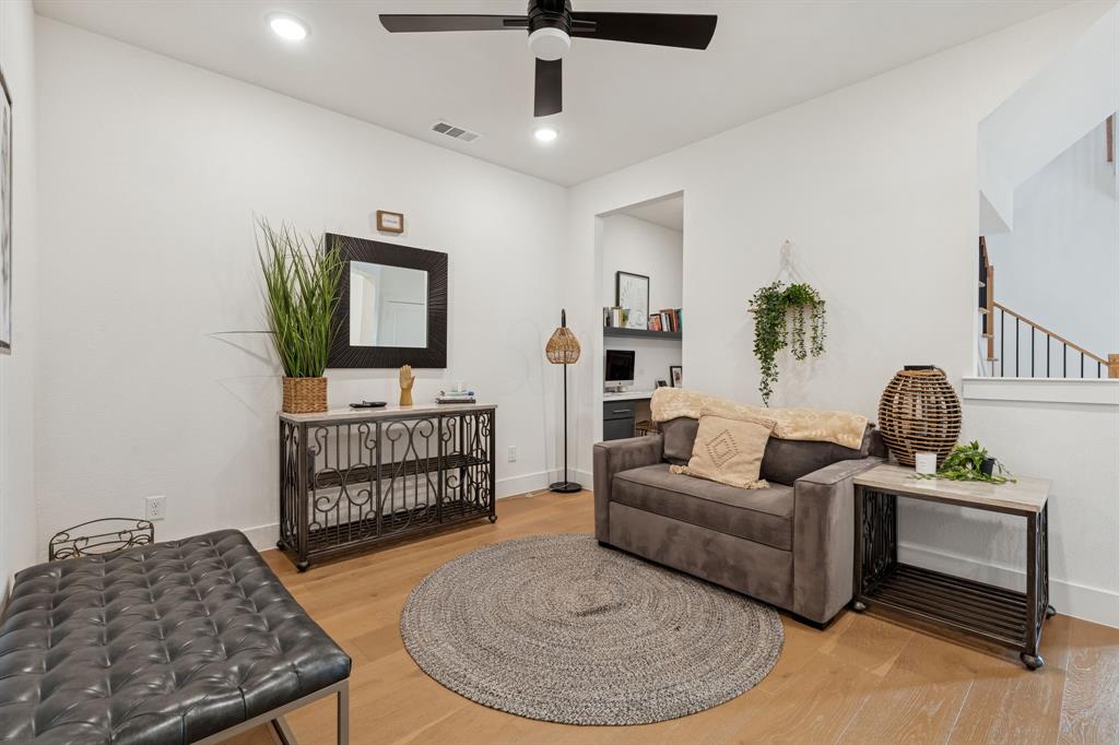 Danielle At Craig Ranch, The - Residential