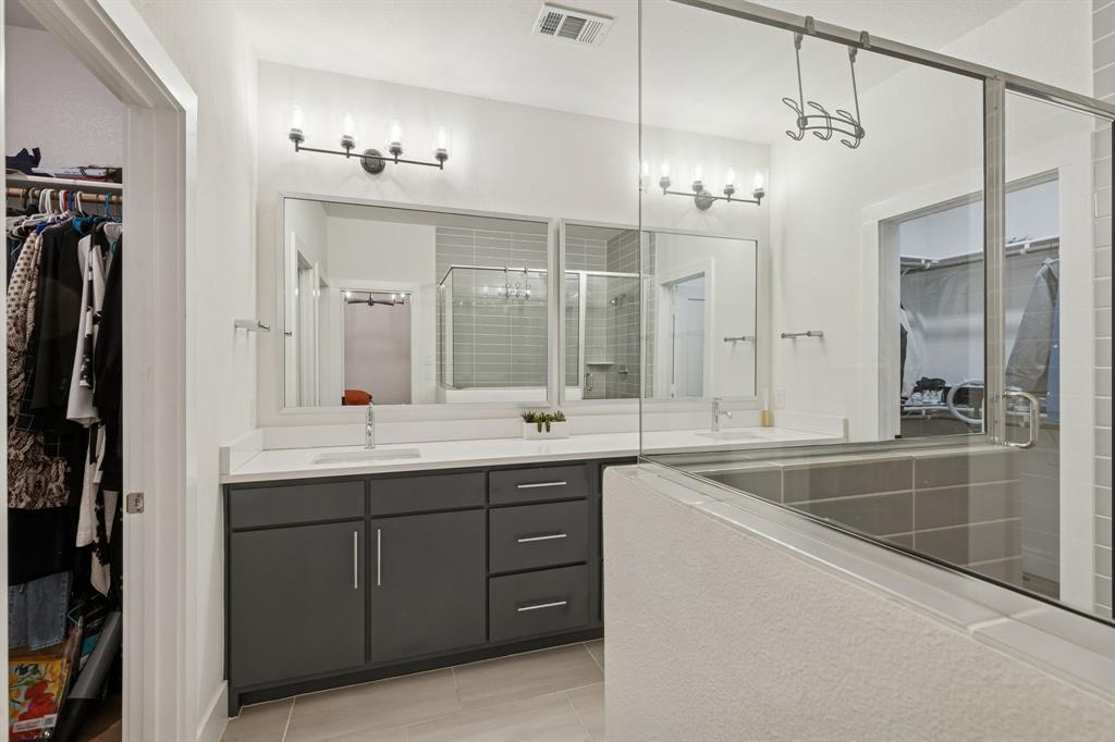 Danielle At Craig Ranch, The - Residential