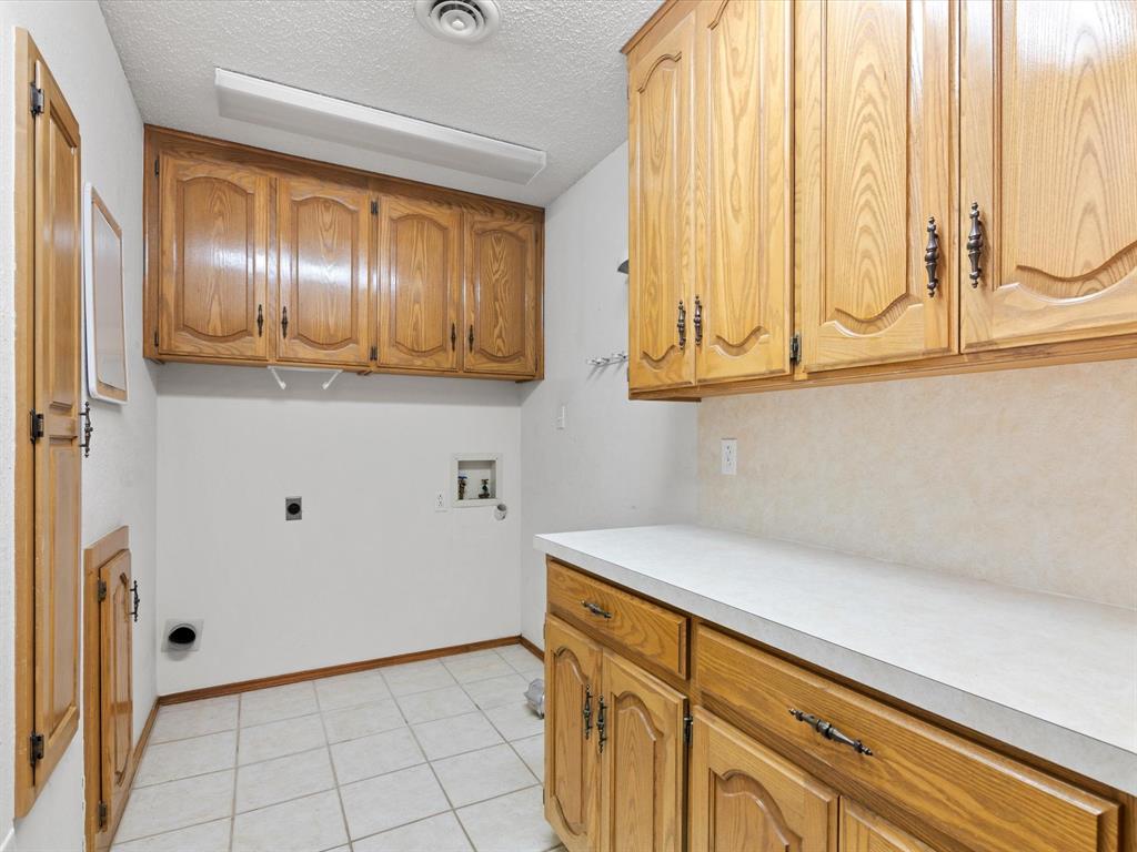 Seven Wires - Residential Lease