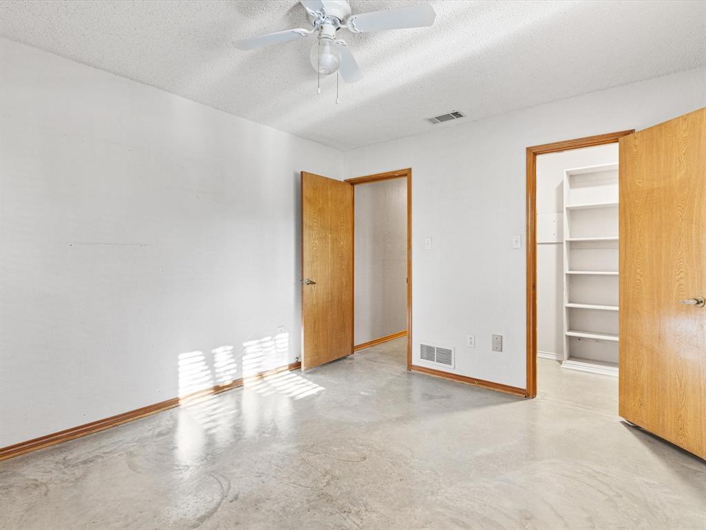 Seven Wires - Residential Lease