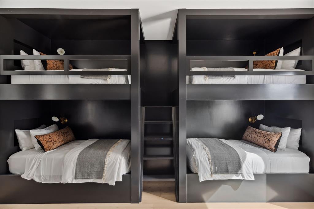 Long Cove - Residential