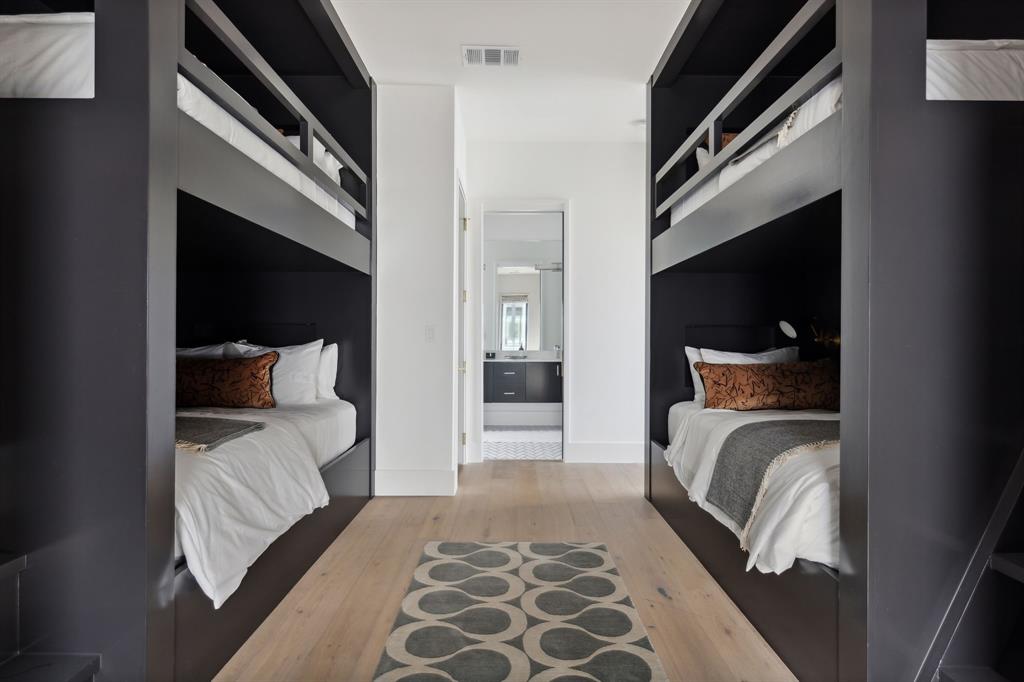 Long Cove - Residential