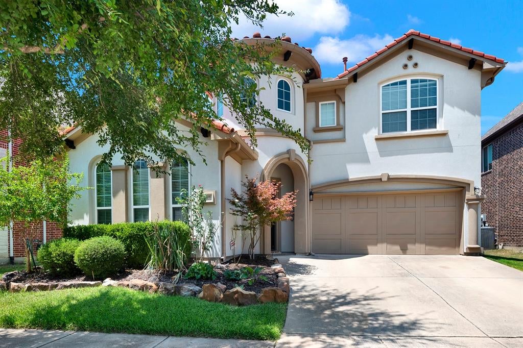6108 Mickelson Way
