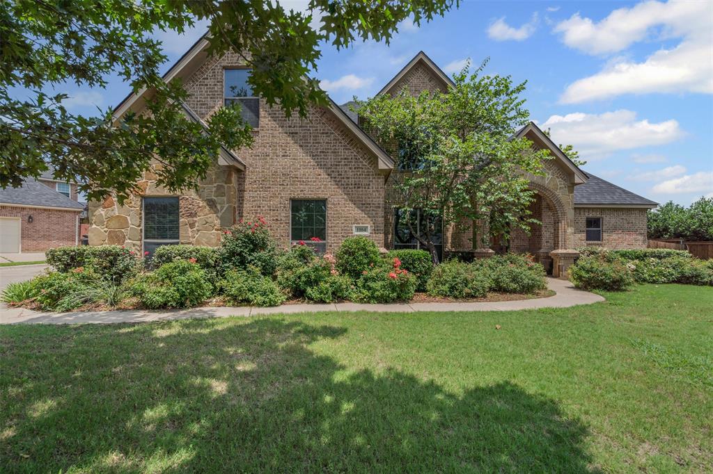 1104 Lynnwood Drive