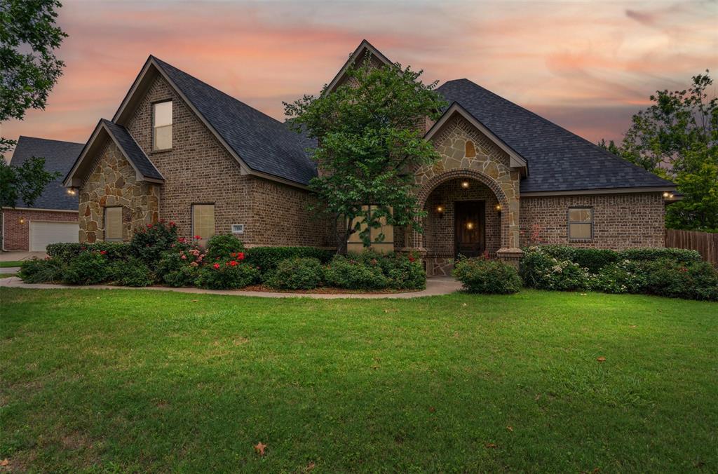 1104 Lynnwood Drive