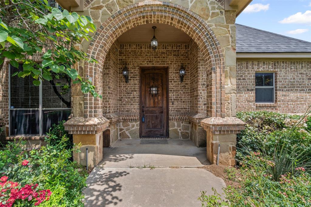 1104 Lynnwood Drive