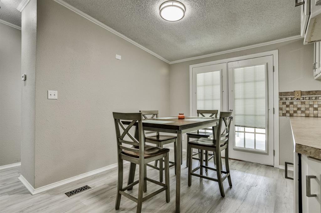 3809 Lands End Court