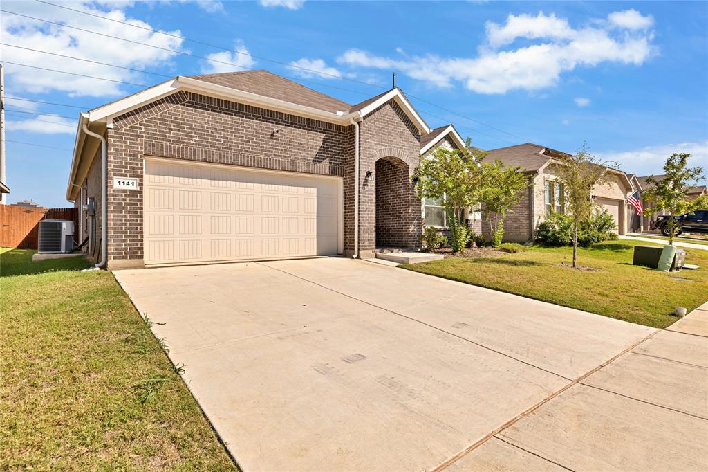 1141 Southwark Drive