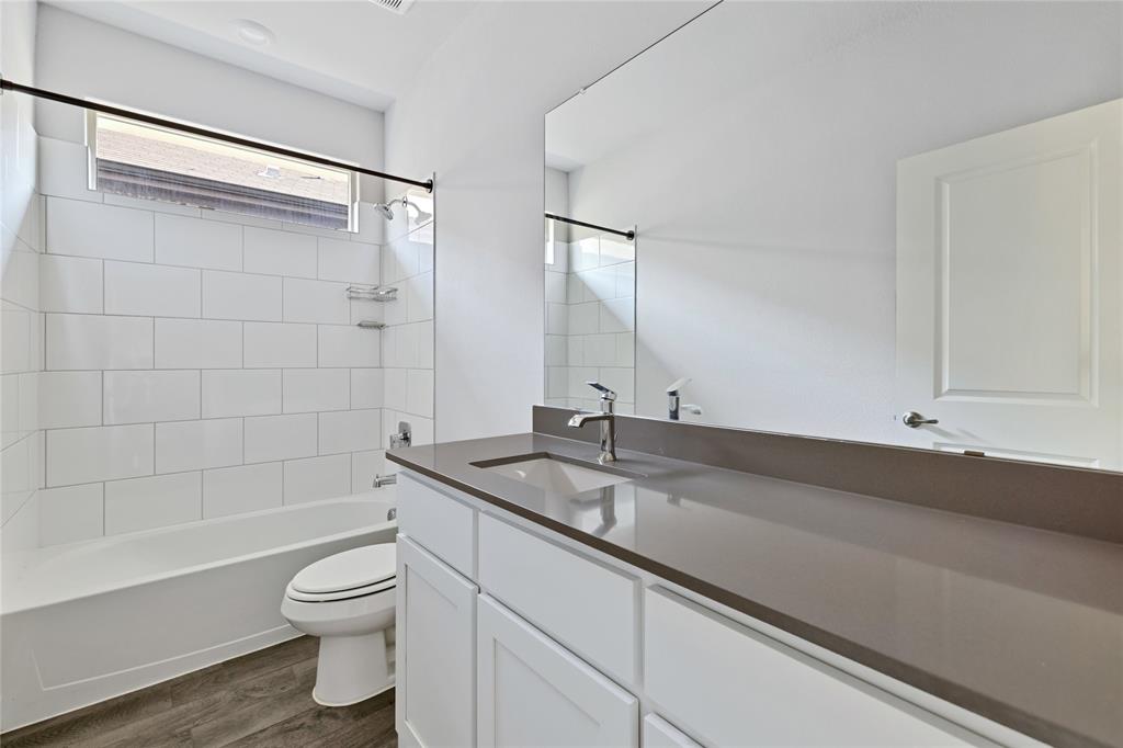 Trails Elizabeth Crk - Residential