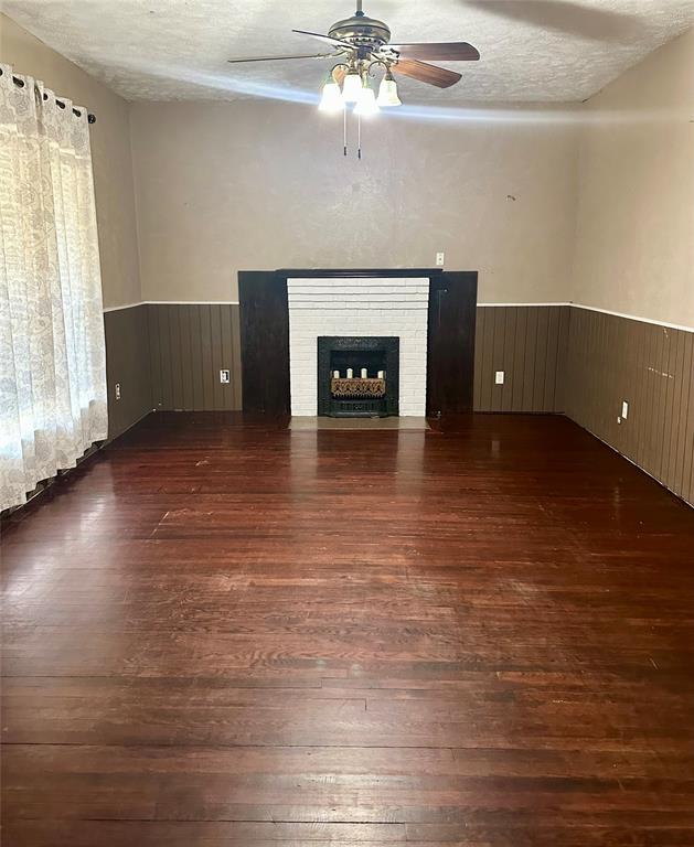 Orig Town Of Wolfe City - Residential