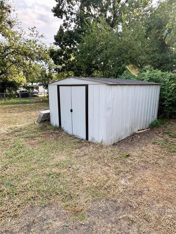 Orig Town Of Wolfe City - Residential