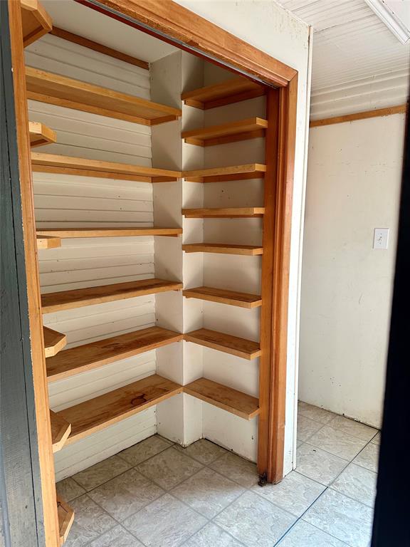 Orig Town Of Wolfe City - Residential