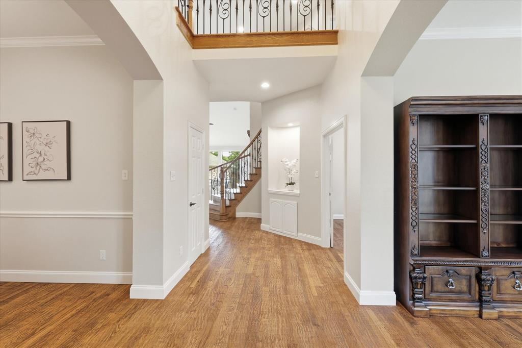 2518 Merlin Drive