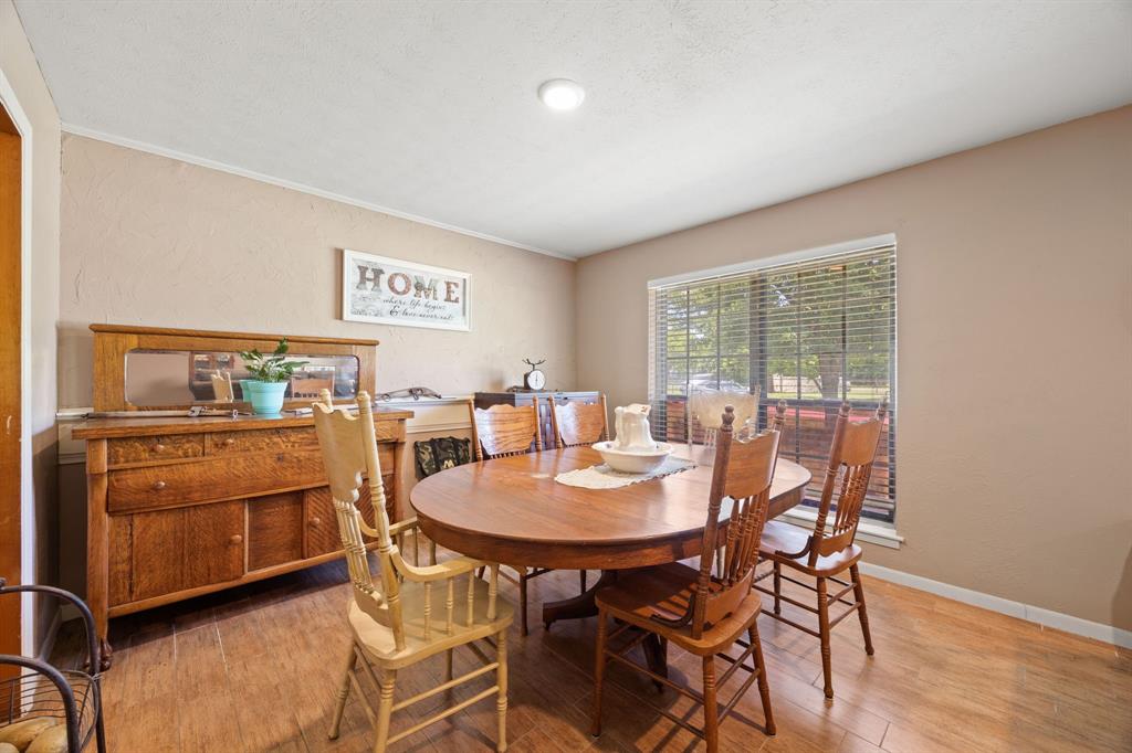 402 SE County Road 3110