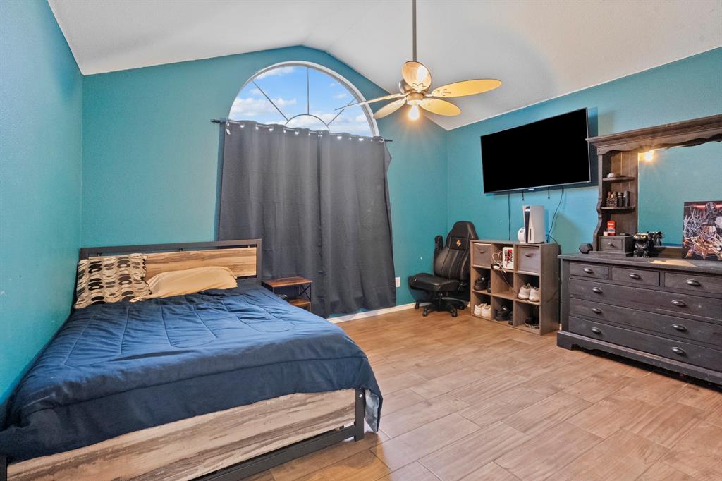 Af Mccarty Surv Abs 537 - Residential