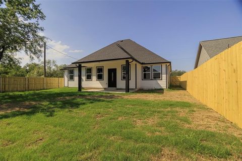 A home in Granbury