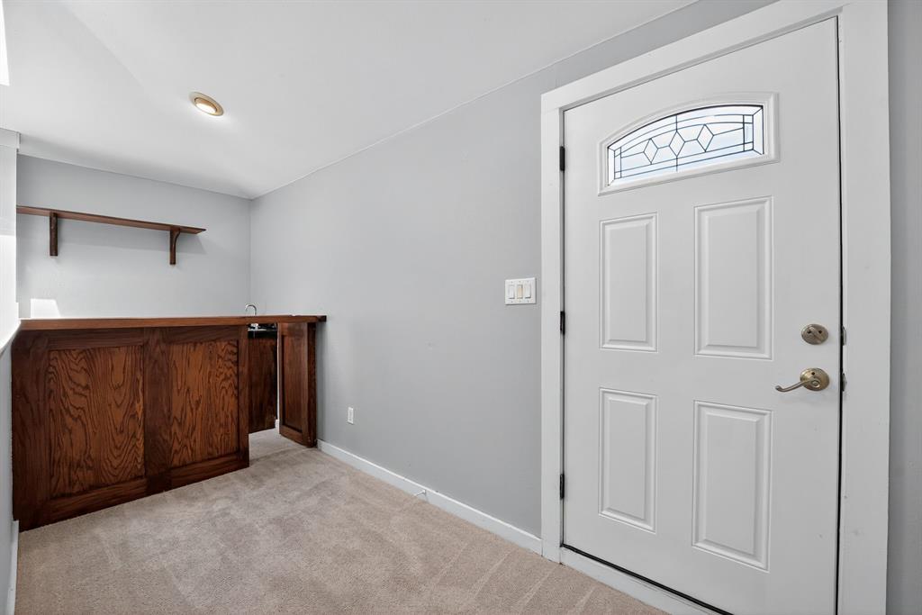 4212 Bowser Ave - Residential