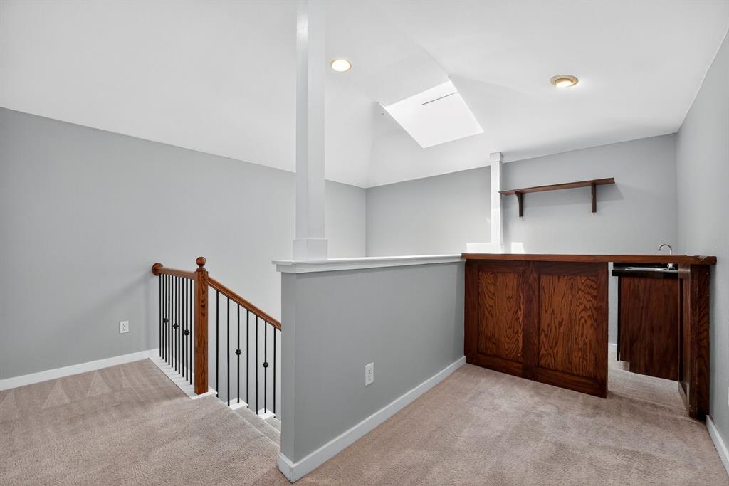 4212 Bowser Ave - Residential