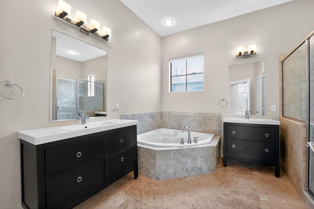 4212 Bowser Ave - Residential