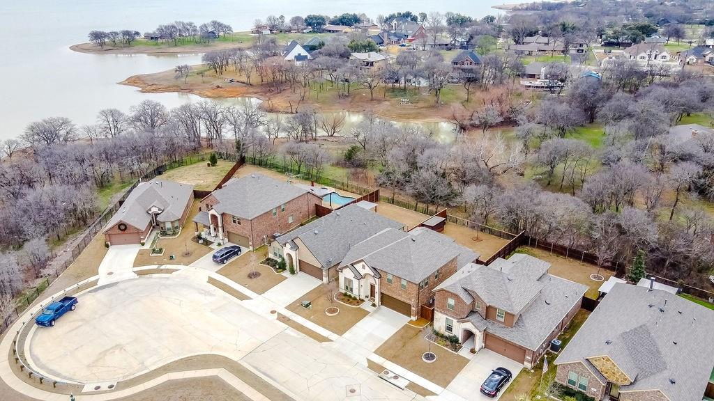 2813 Frio Road