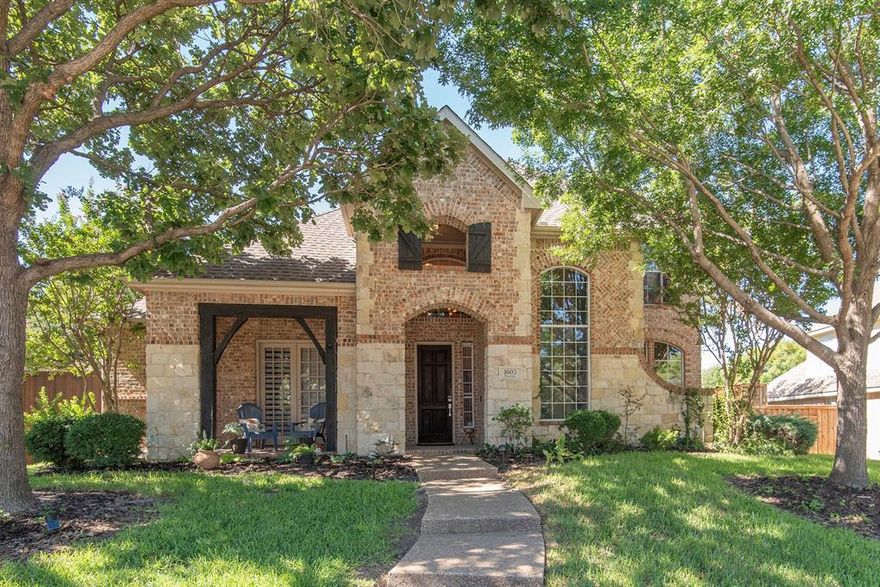 SELLER AGREES TO PAY $10,000 TOWARDS BUYER CLOSING COSTS OR RATE BUYDOWN WITH ACCEPTABLE OFFER. Welcoming and spacious updated interior lot in the sought after Suncreek neighborhood. Beautiful drive up with peaceful front porch. Stacked formals plus a private front office with French doors that opens to front porch. Full guest bath down allows office to double as bedroom suite. Updated kitchen has fresh quartz counters, herringbone backsplash, stainless appliances, gas stove and large island. Kitchen overlooks spacious family room that overlooks patio and secret storage compartment beside fireplace. Downstairs primary bedroom overlooks backyard. Primary bath is gorgeously updated with large soaking tub, elegant shower with seamless glass, freshly painted cabinets and gold fixtures. Dual staircases lead to 3 bedrooms, all with large walk-in closets. Two full baths are updated with quartz and designer fixtures. Huge game room with lots of room for activities! 3 car garage!