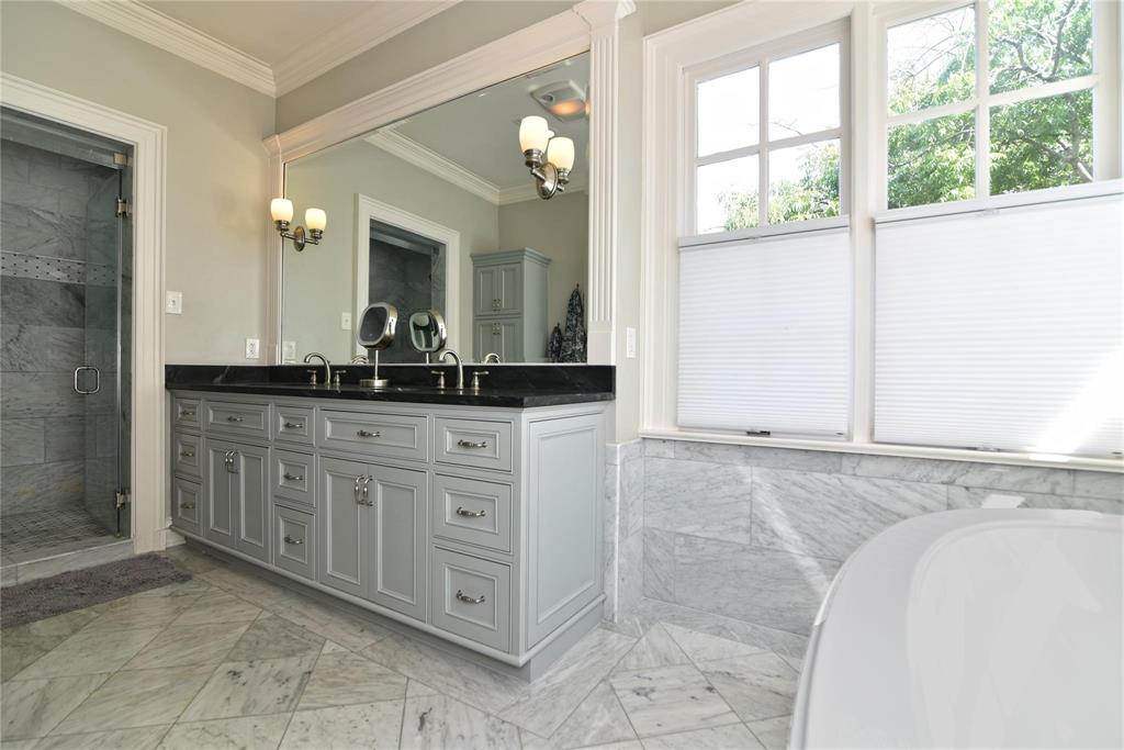 Munger Place - Residential