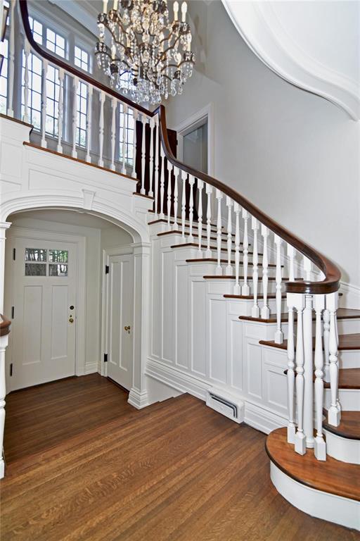 Munger Place - Residential