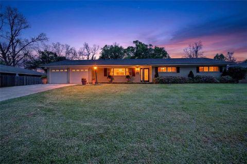 5731 Lovers Shreveport LA 71105