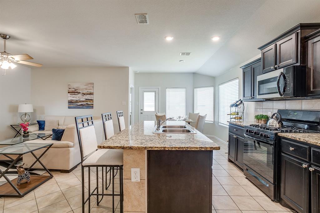 6913 Cruiser Lane