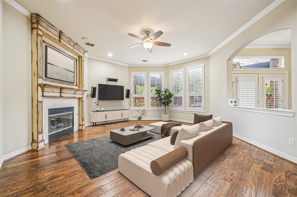 419 Sea Hawk Court