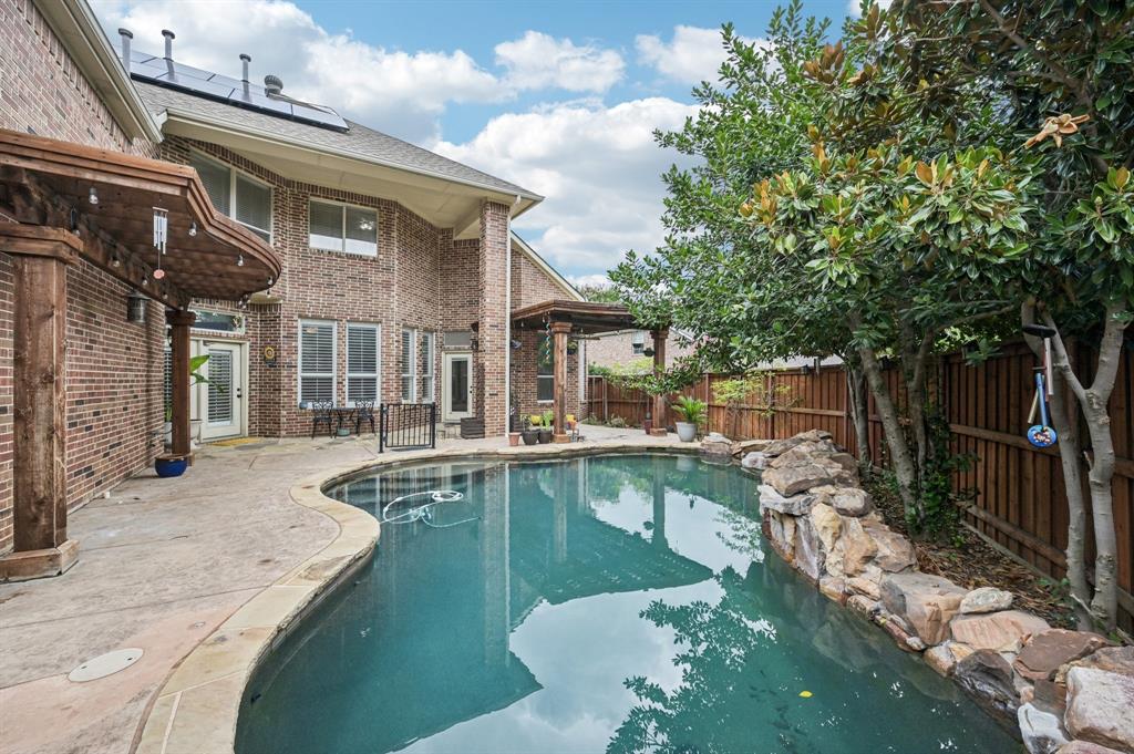 419 Sea Hawk Court